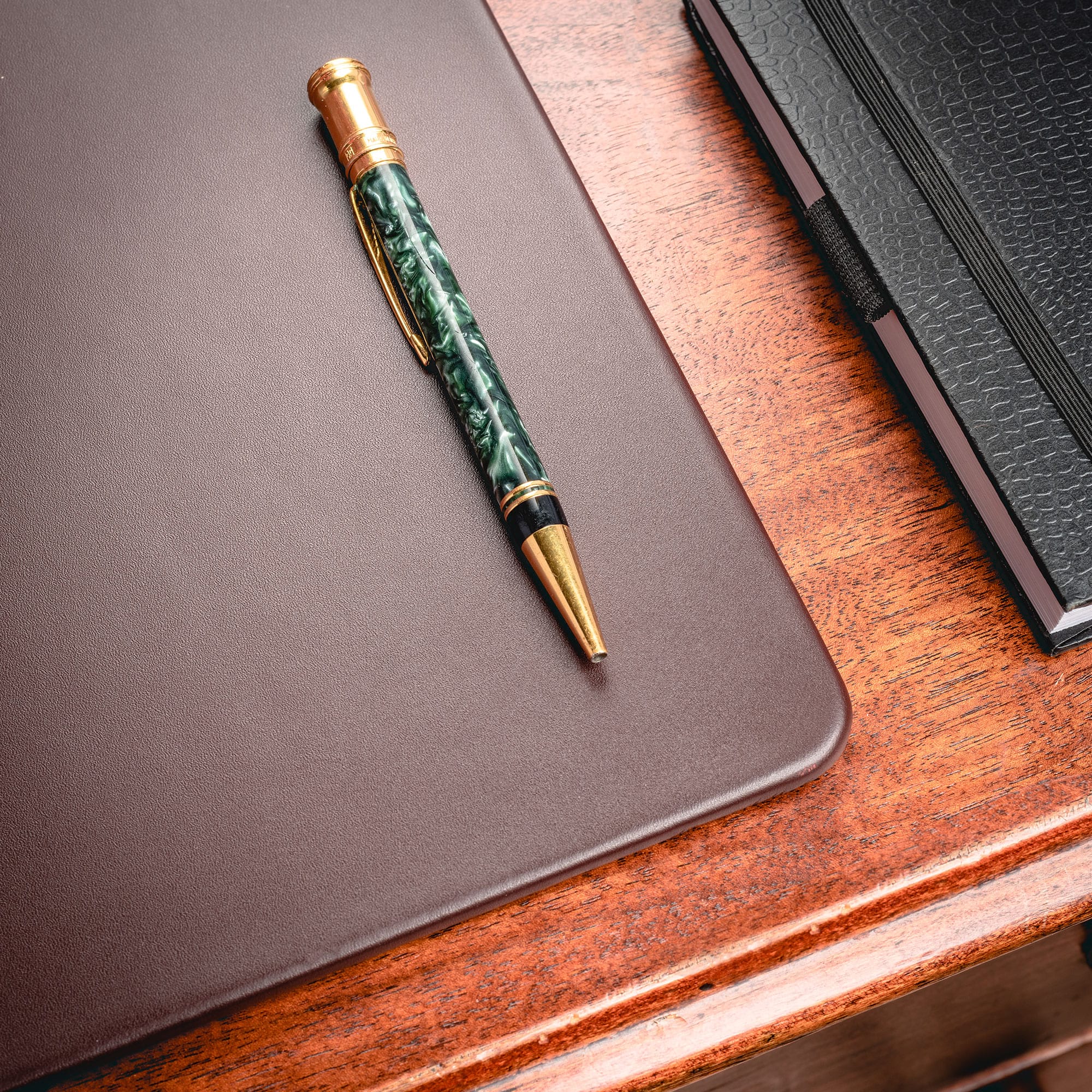 Chocolate Brown Leather Desk Pad w/out Rails, 24 x 19 Chocolate Brown Leather Desk Pad w/out Rails, 24 x 19