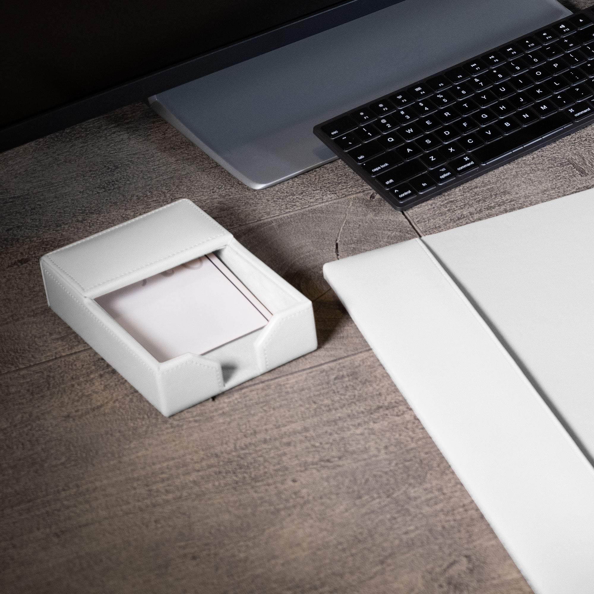 White Bonded Leather Memo Holder
